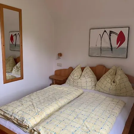 Kro Koschak Wirt & Weinbauer *