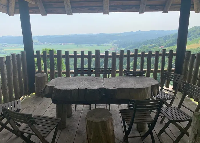 Koschak Wirt & Weinbauer Inn *