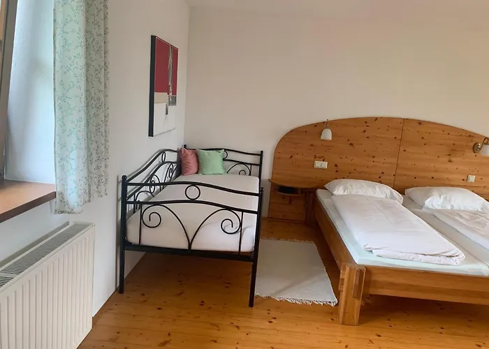 Koschak Wirt & Weinbauer Inn