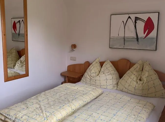 Inn Koschak Wirt & Weinbauer *